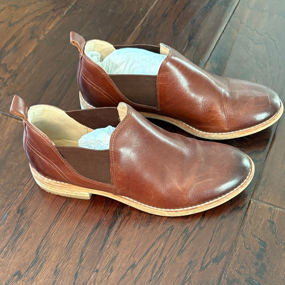 Clarks brown leather booties